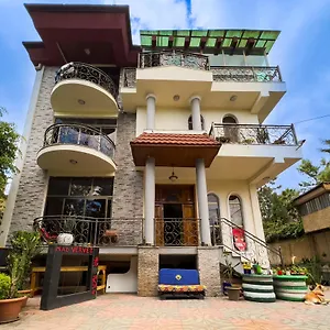  Hostal Mad Vervet Backpackers